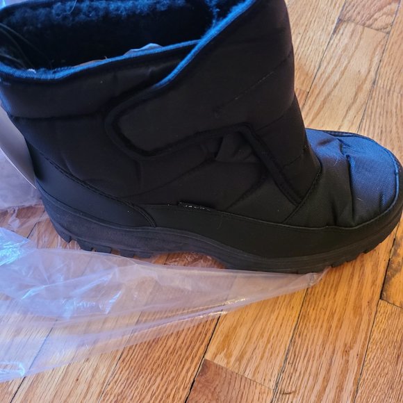 Black Woman Size 11 Snow Boot NWT - Picture 1 of 7